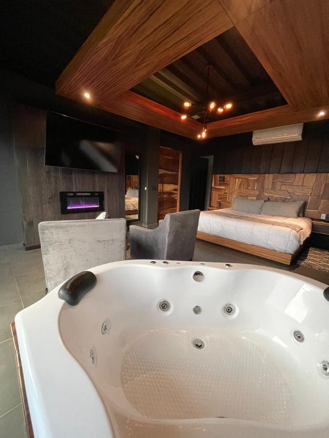 Temexkal Resort 恩塞纳达港 外观 照片